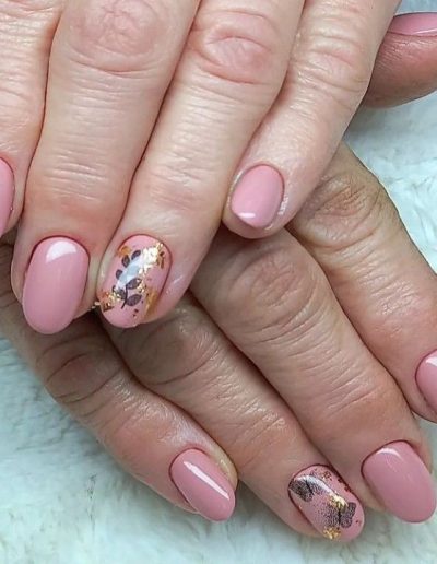 Manicure hybrydowy+ małe zdobienie1
