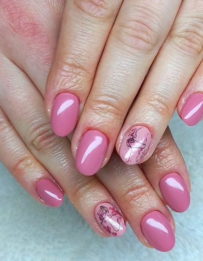 Manicure hybrydowy+ małe zdobienie2