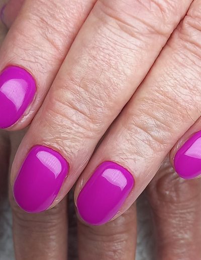 ŚCiąganie manicure hybrydowy z innego salonu1